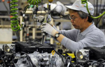 Промышленные заказы в Японии резко снижаются